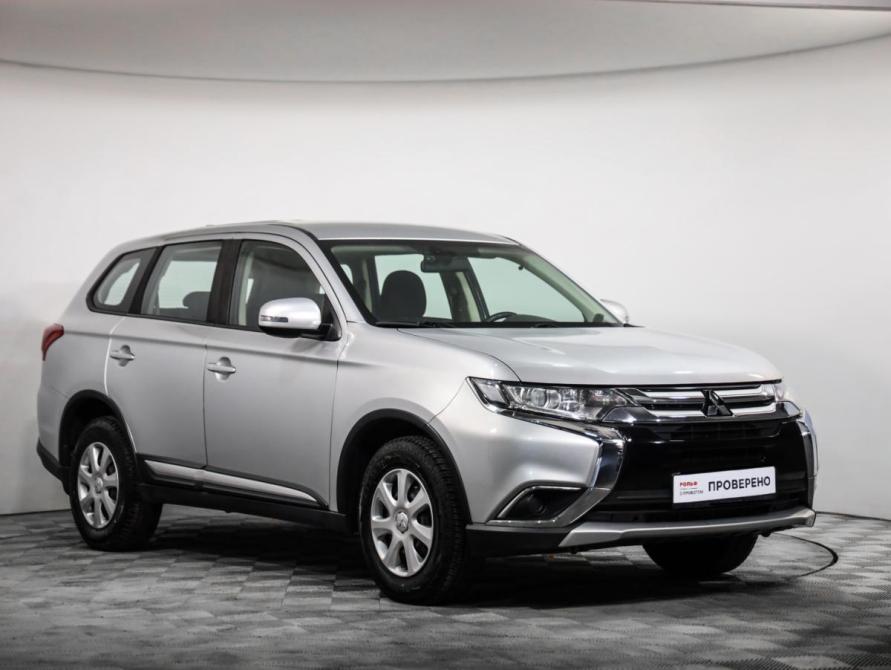 Mitsubishi Outlander III Рестайлинг 2 Санкт-Петербург  - изображение 3