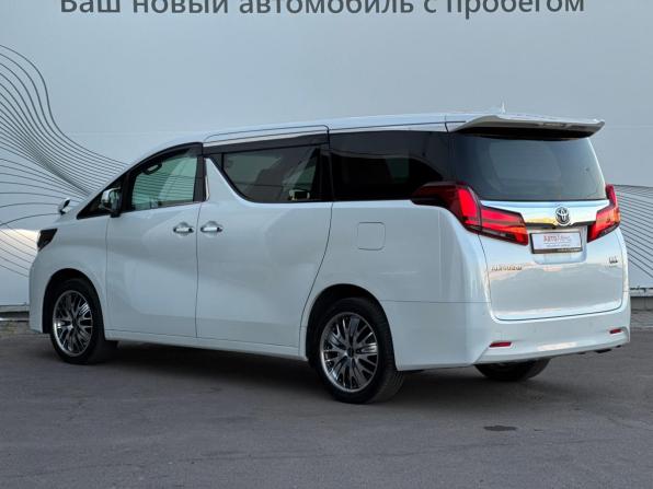 Toyota Alphard III Рестайлинг с пробегом 2021 года, цена 4 700 000 рублей, 60948 км, минивэн, Автокод Объявления