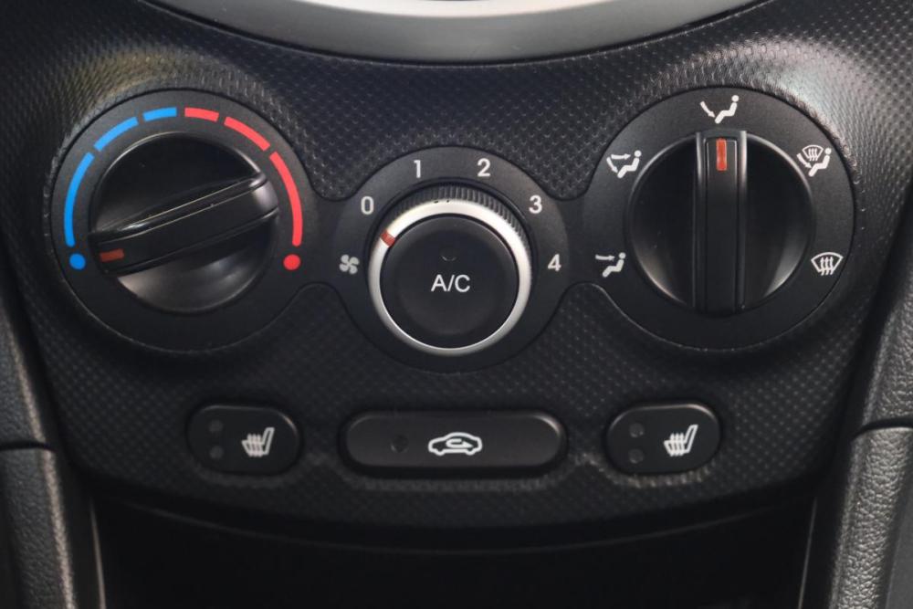 Hyundai Solaris I Омск  - изображение 15