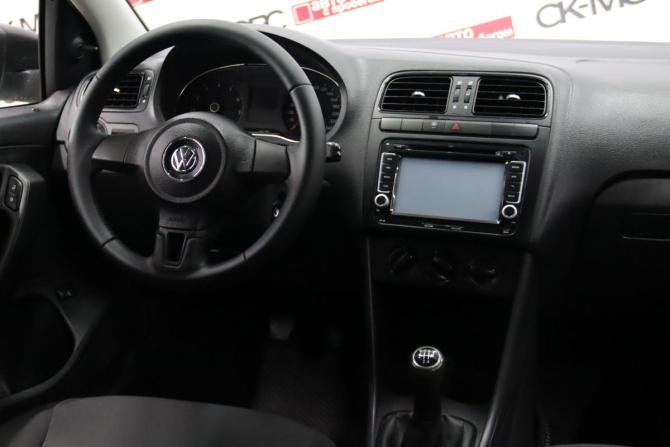 Volkswagen Polo V с пробегом 2011 года, цена 555 550 рублей, 220739 км, седан, Автокод Объявления