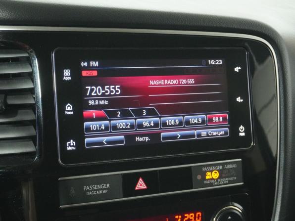 Mitsubishi Outlander III Рестайлинг 3 с пробегом 2019 года, цена 2 340 000 рублей, 101055 км, внедорожник, Автокод Объявления