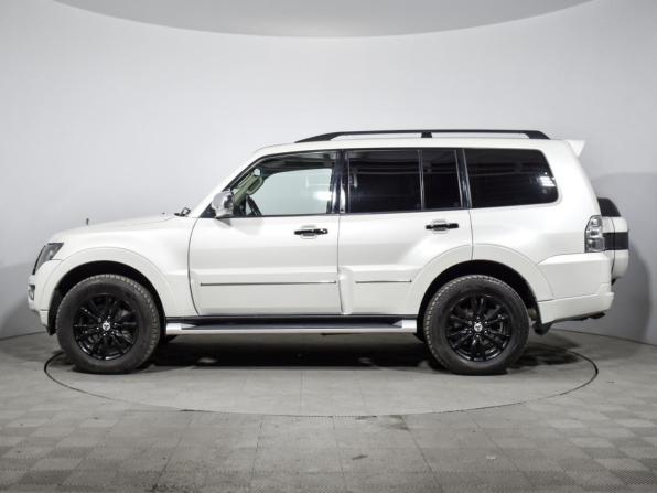 Mitsubishi Pajero IV Рестайлинг 2 с пробегом 2019 года, цена 3 527 980 рублей, 75435 км, внедорожник, Автокод Объявления