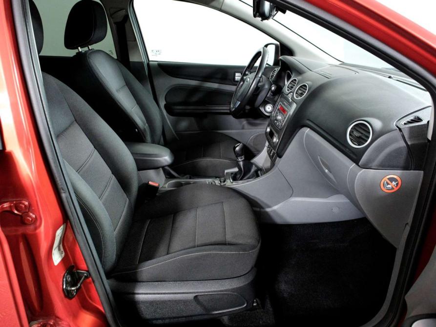 Ford Focus II Рестайлинг Санкт-Петербург  - изображение 14