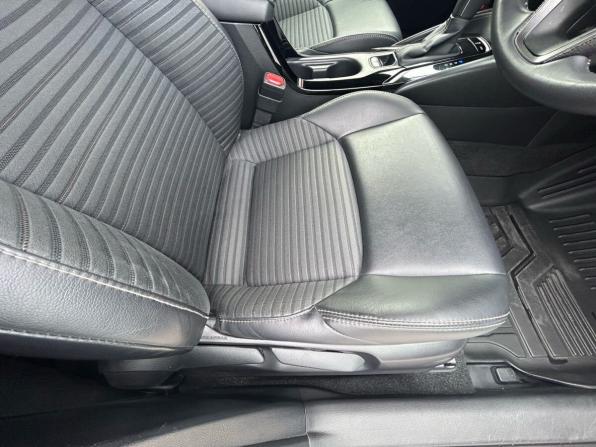 Toyota Corolla XII (E210) с пробегом 2020 года, цена 2 250 000 рублей, 76445 км, универсал, Автокод Объявления