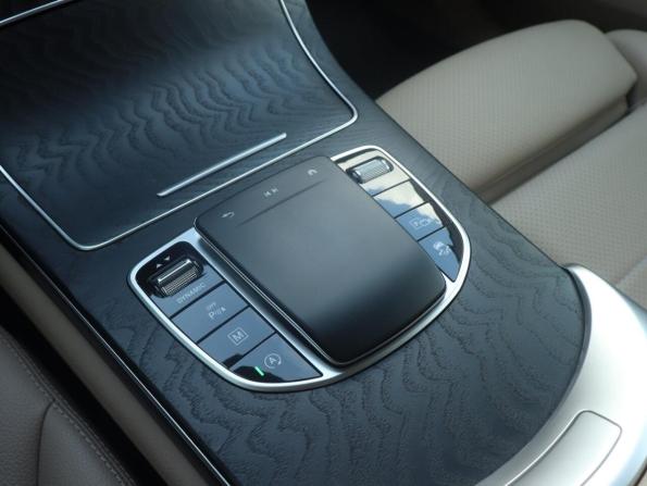 Mercedes-Benz GLC I (X253) Рестайлинг с пробегом 2021 года, цена 4 111 000 рублей, 99451 км, внедорожник, Автокод Объявления