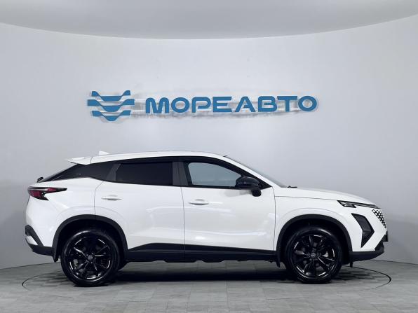Omoda C5 I Рестайлинг с пробегом 2024 года, цена 2 555 000 рублей, 50338 км, внедорожник, Автокод Объявления