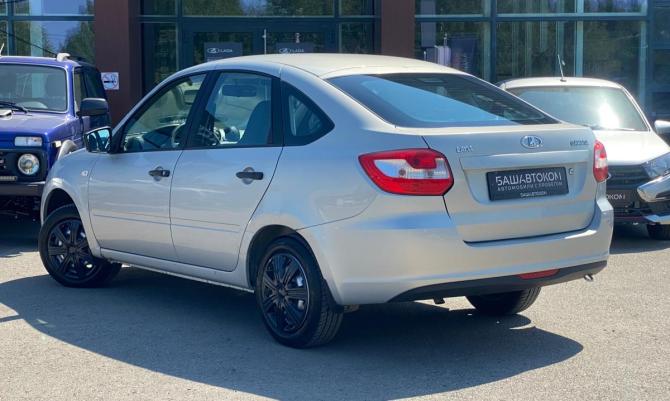 Lada (ВАЗ) Granta I с пробегом 2018 года, цена 499 000 рублей, 109270 км, лифтбек, Автокод Объявления