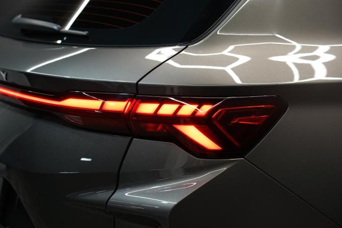 Geely Coolray I Рестайлинг с пробегом 2023 года, цена 2 320 000 рублей, 25000 км, внедорожник, Автокод Объявления
