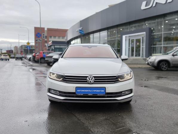 Volkswagen Passat B8 с пробегом 2018 года, цена 2 275 000 рублей, 221159 км, универсал, Автокод Объявления