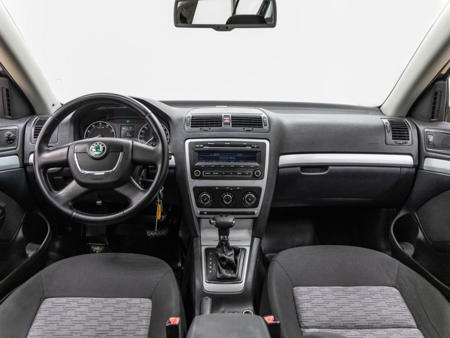 Skoda Octavia II (A5) Рестайлинг Волгоград  - изображение 13