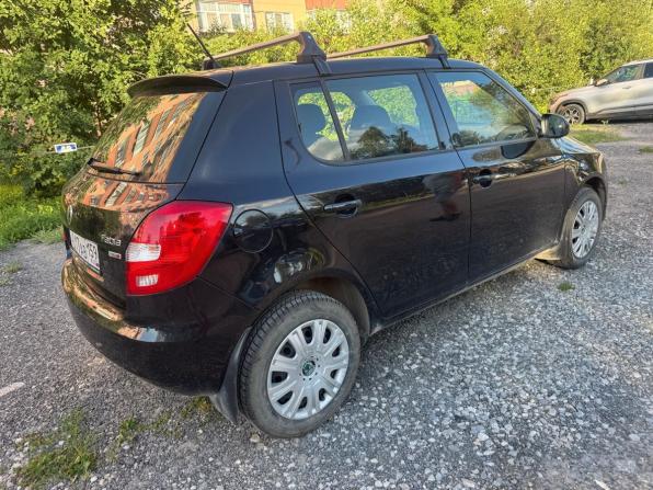 Skoda Fabia II Рестайлинг с пробегом 2012 года, цена 777 000 рублей, 98000 км, хэтчбек, Автокод Объявления