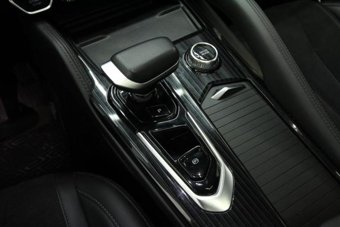 Geely Monjaro I с пробегом 2024 года, цена 3 050 000 рублей, 102808 км, внедорожник, Автокод Объявления