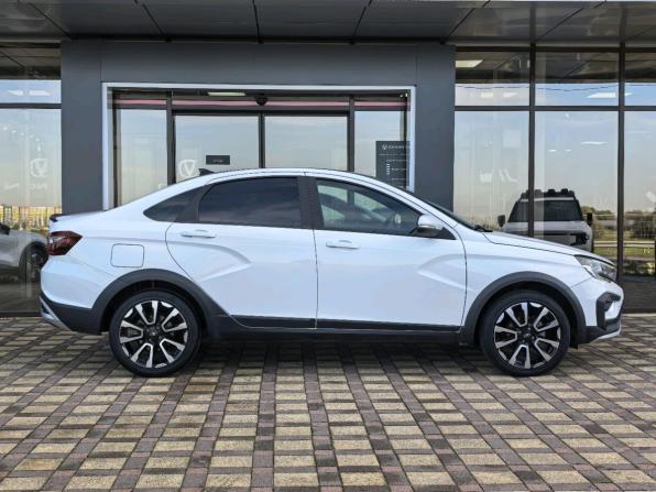Lada (ВАЗ) Vesta I Рестайлинг (NG) с пробегом 2023 года, цена 1 250 000 рублей, 73411 км, седан, Автокод Объявления