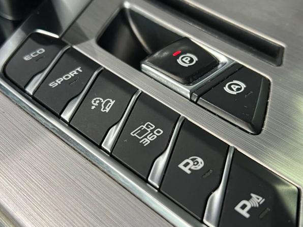 Geely Coolray I с пробегом 2020 года, цена 1 440 000 рублей, 152000 км, внедорожник, Автокод Объявления