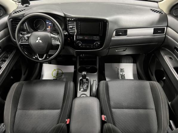 Mitsubishi Outlander III Рестайлинг 2 с пробегом 2016 года, цена 1 545 000 рублей, 231442 км, внедорожник, Автокод Объявления