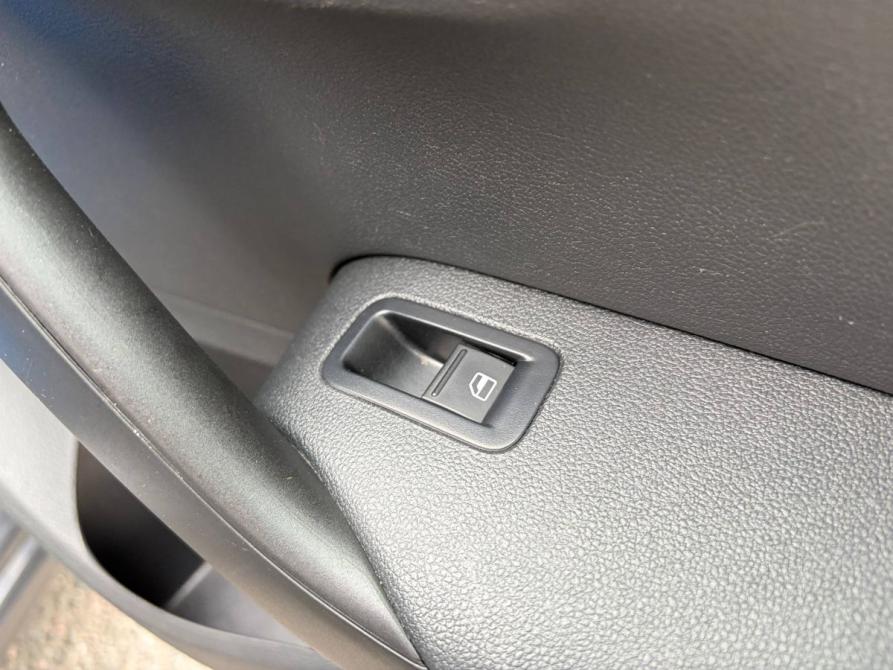 Volkswagen Polo V Рестайлинг Санкт-Петербург  - изображение 22
