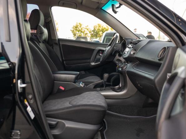 Toyota RAV4 III (XA30) Рестайлинг с пробегом 2010 года, цена 1 470 000 рублей, 203859 км, внедорожник, Автокод Объявления
