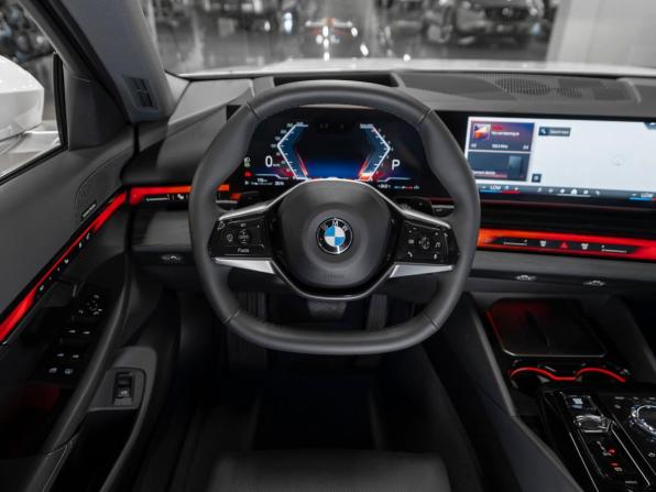 BMW 5 серии VIII (G60/G61/G68) с пробегом 2023 года, цена 6 850 000 рублей, 29999 км, седан, Автокод Объявления