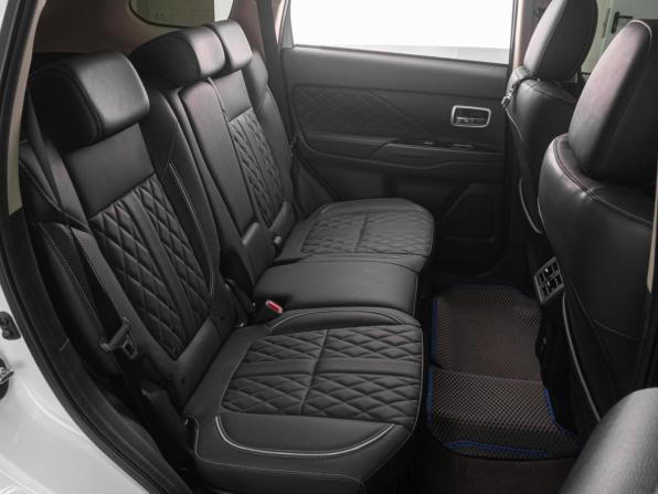 Mitsubishi Outlander III Рестайлинг 3 с пробегом 2022 года, цена 3 449 000 рублей, 14255 км, внедорожник, Автокод Объявления