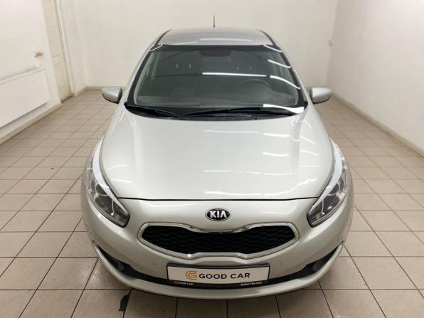 Kia Ceed II с пробегом 2014 года, цена 1 050 000 рублей, 71188 км, хэтчбек, Автокод Объявления