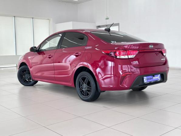 Kia Rio IV с пробегом 2018 года, цена 1 350 000 рублей, 139871 км, седан, Автокод Объявления