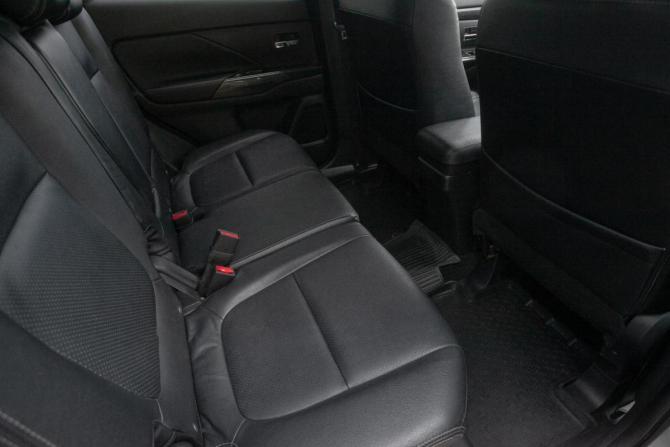 Mitsubishi Outlander III Рестайлинг с пробегом 2015 года, цена 2 335 000 рублей, 188500 км, внедорожник, Автокод Объявления