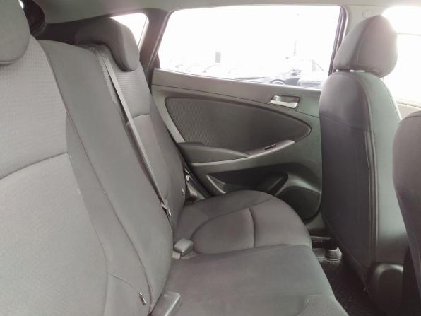 Hyundai Solaris I Рестайлинг с пробегом 2014 года, цена 990 000 рублей, 178500 км, хэтчбек, Автокод Объявления