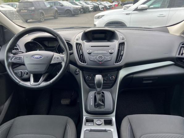 Ford Kuga II Рестайлинг с пробегом 2018 года, цена 980 000 рублей, 285000 км, внедорожник, Автокод Объявления
