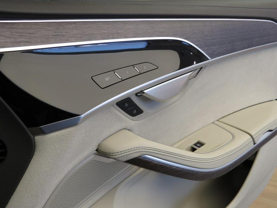 Audi A8 IV (D5) Рестайлинг Санкт-Петербург  - изображение 16