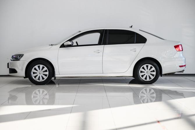 Volkswagen Jetta VI Рестайлинг с пробегом 2014 года, цена 1 300 000 рублей, 132000 км, седан, Автокод Объявления