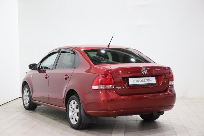 Volkswagen Polo V с пробегом 2015 года, цена 860 000 рублей, 90512 км, седан, Автокод Объявления