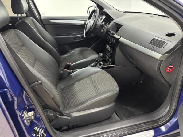 Opel Astra H Рестайлинг с пробегом 2014 года, цена 620 000 рублей, 182340 км, хэтчбек, Автокод Объявления