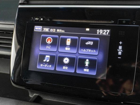Honda Stepwgn V с пробегом 2016 года, цена 1 849 000 рублей, 152036 км, минивэн, Автокод Объявления