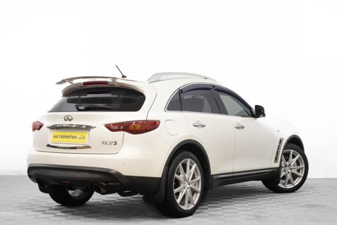 Infiniti FX II (S51) с пробегом 2011 года, цена 2 099 000 рублей, 201000 км, внедорожник, Автокод Объявления
