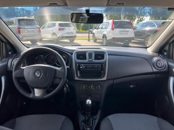 Renault Logan II с пробегом 2016 года, цена 787 200 рублей, 103167 км, седан, Автокод Объявления