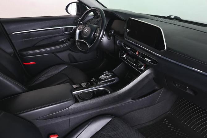 Hyundai Sonata VIII (DN8) с пробегом 2021 года, цена 2 999 000 рублей, 36552 км, седан, Автокод Объявления