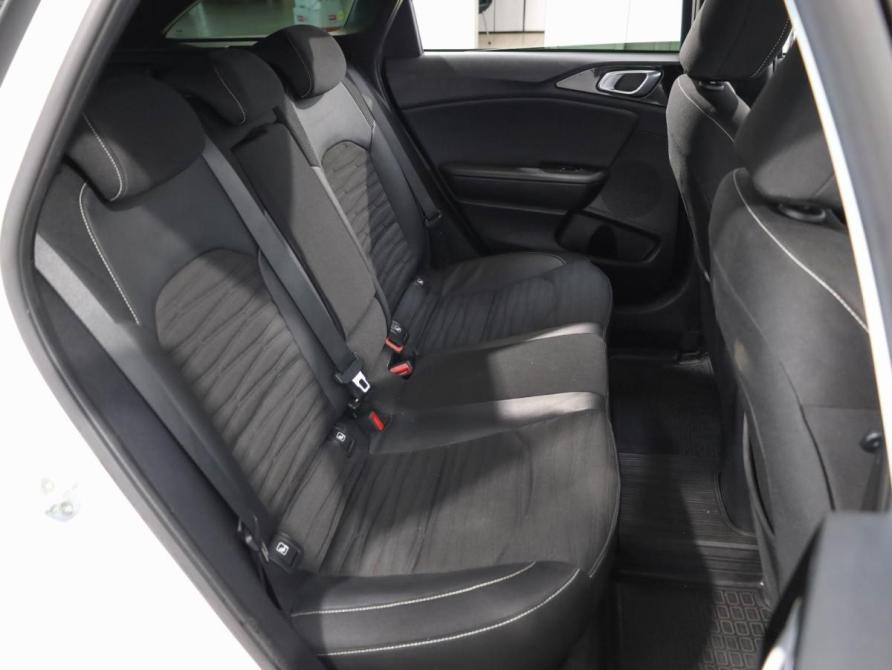 Kia Ceed III Рестайлинг Ростов-на-Дону  - изображение 7