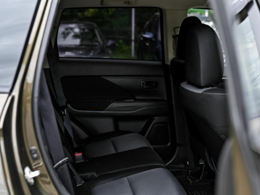 Mitsubishi Outlander III Рестайлинг 3 Санкт-Петербург  - изображение 12