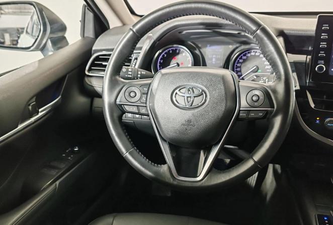 Toyota Camry VIII (XV70) Рестайлинг с пробегом 2021 года, цена 3 170 000 рублей, 105991 км, седан, Автокод Объявления