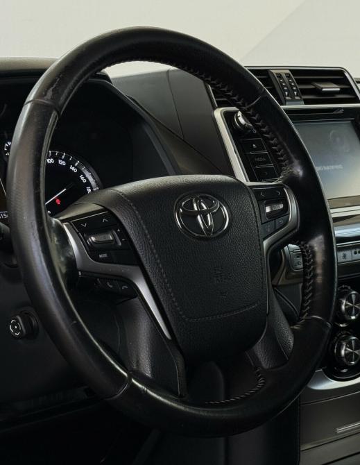 Toyota Land Cruiser Prado 150 Series Рестайлинг 2 Москва  - изображение 13