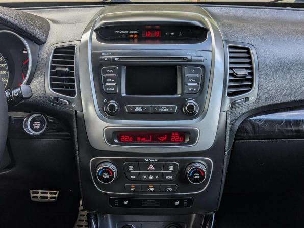 Kia Sorento II Рестайлинг с пробегом 2015 года, цена 1 799 500 рублей, 170000 км, внедорожник, Автокод Объявления