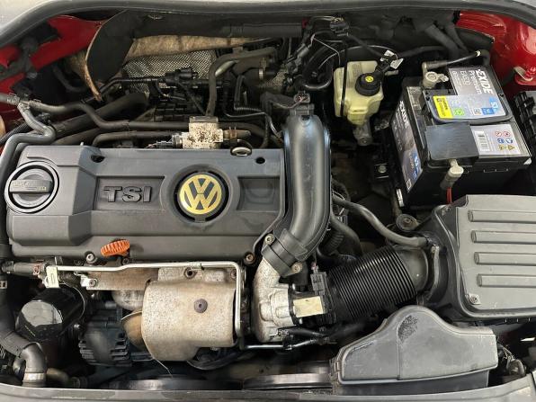Volkswagen Golf VI с пробегом 2010 года, цена 605 000 рублей, 252569 км, хэтчбек, Автокод Объявления