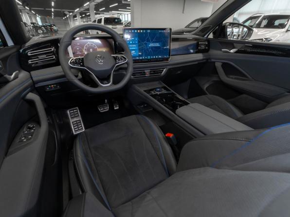 Volkswagen Tiguan III (China Market) с пробегом 2026 года, цена 4 710 000 рублей, 25 км, внедорожник, Автокод Объявления