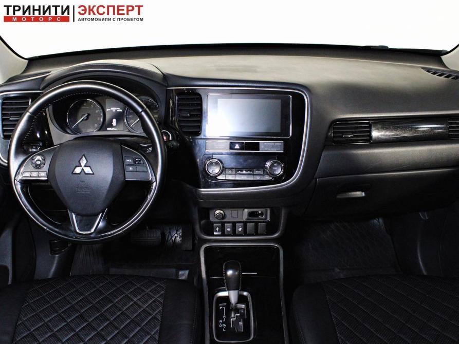 Mitsubishi Outlander III Рестайлинг 3 Белгород  - изображение 13