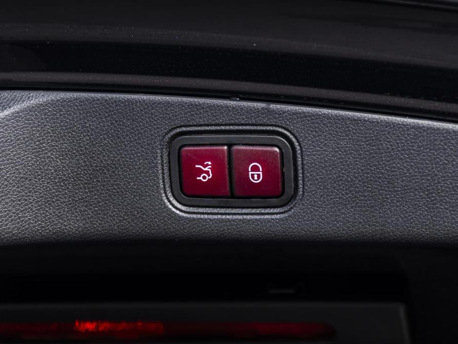 Mercedes-Benz E-Класс V (W213 S213 C238) Рестайлинг Москва  - изображение 24