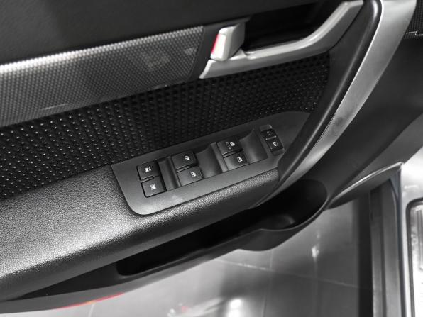 Chevrolet Captiva I Рестайлинг с пробегом 2012 года, цена 1 295 000 рублей, 169181 км, внедорожник, Автокод Объявления