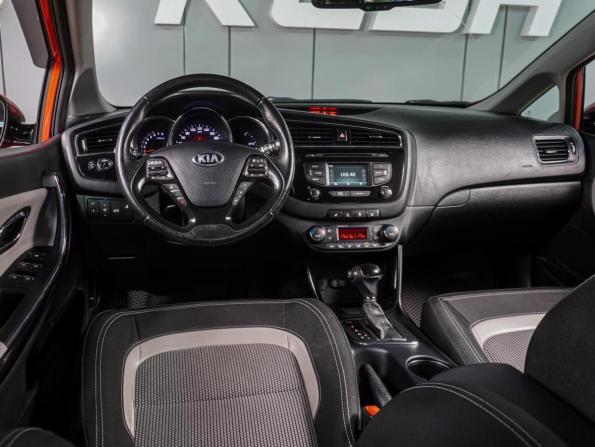 Kia Ceed II Рестайлинг с пробегом 2016 года, цена 1 349 000 рублей, 119588 км, хэтчбек, Автокод Объявления