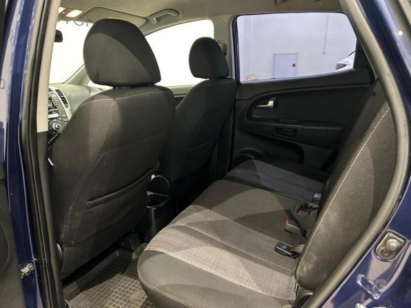 Kia Venga I с пробегом 2011 года, цена 659 000 рублей, 184237 км, минивэн, Автокод Объявления
