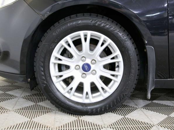 Ford Focus III с пробегом 2013 года, цена 550 000 рублей, 242000 км, седан, Автокод Объявления