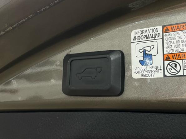 Toyota RAV4 IV (XA40) с пробегом 2014 года, цена 2 044 000 рублей, 220551 км, внедорожник, Автокод Объявления